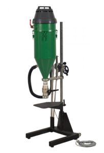 Macchina per caricamento estintori